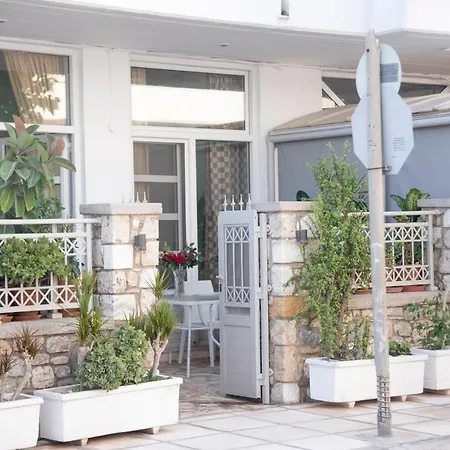 アパート Stavros In *